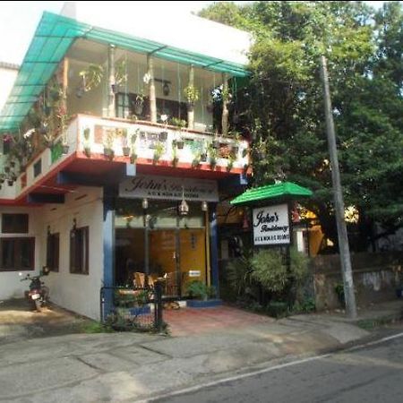 Johns Residency Hotel Kochi Exterior foto
